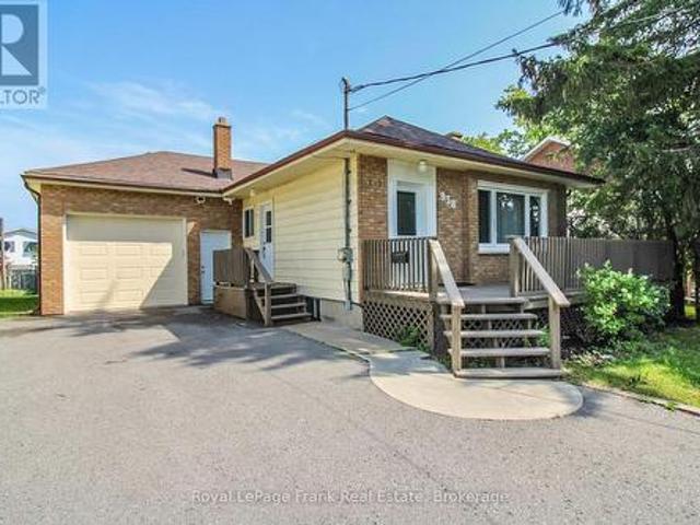 938 Parkhill Road W, Peterborough Monaghan Ward 2, ON, K9J 6P3 house for sale | Listing ID X13518 | Royal LePage
