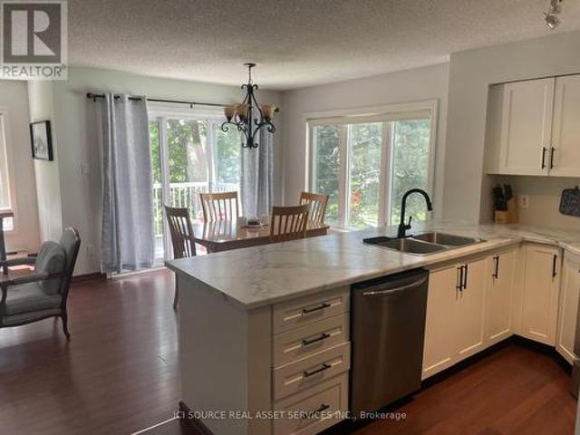 97 18 Ramblings Way, Collingwood, ON, L9Y 5C6 townhouse for sale | Listing ID S13536 | Royal LePage