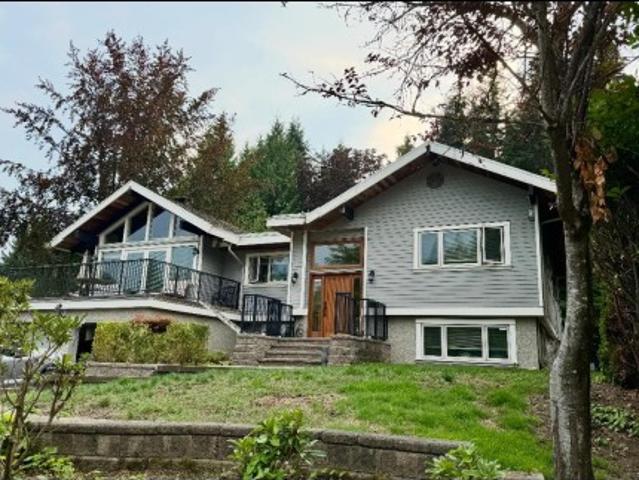 97 Deep Dene Place, West Vancouver, BC, V7S 1A3 house for sale | Listing ID R3052 | Royal LePage