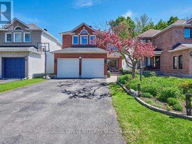 97 Grenadier Way, Ottawa, ON, K2J 4L5 house for sale | Listing ID X13155 | Royal LePage