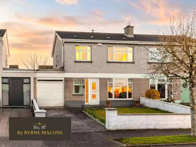97 Moorefield Park, Newbridge, Newbridge, Co. Kildare, W12E225.