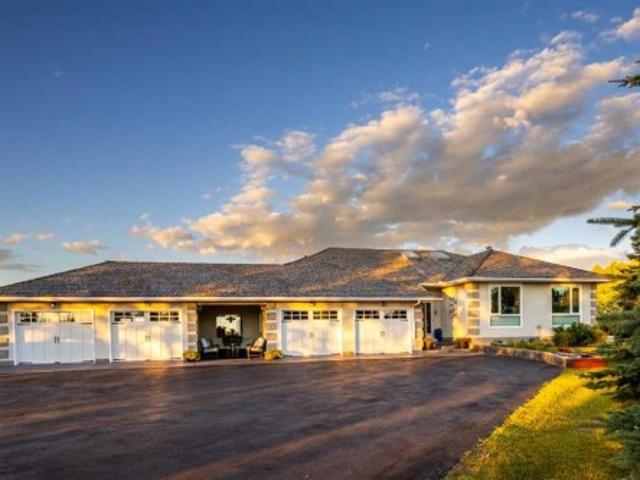 97 Pleasant View Heights, Rural Rocky View County, AB, T4C 2B3 house for sale | Listing ID A2325 | Royal LePage