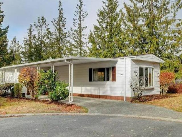9401 Lauries Lane Sidney BC V8L 4L2 For Sale