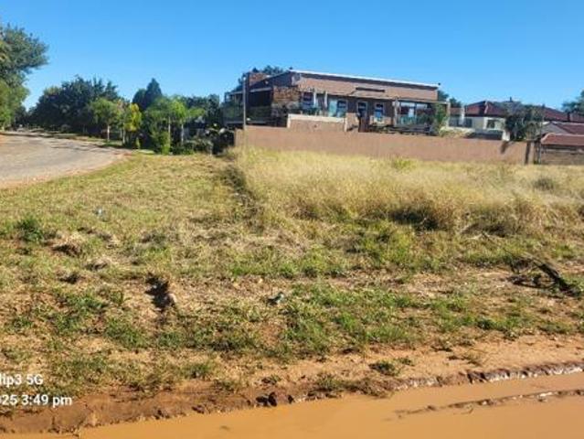 940 m² Land available in Stilfontein