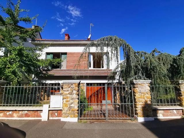 94240 L'HAY LES ROSES MAISON 3 PIECES 60 M² AVEC UN TERRAIN DE 4