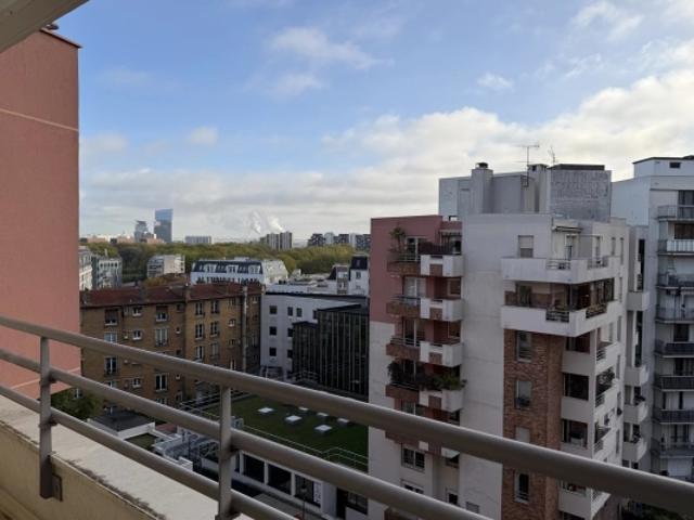 94270/Le Kremlin Bicêtre: agréable 3 pièces avec cave et parking