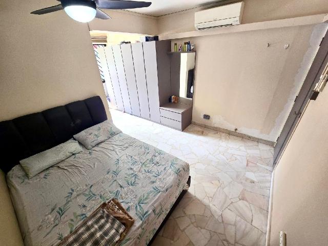 943 Jurong West Street 91 HDB Apartment For Sale, $448,888, 3 Bed 2 Bath 1,130 sqft $397.00 psf