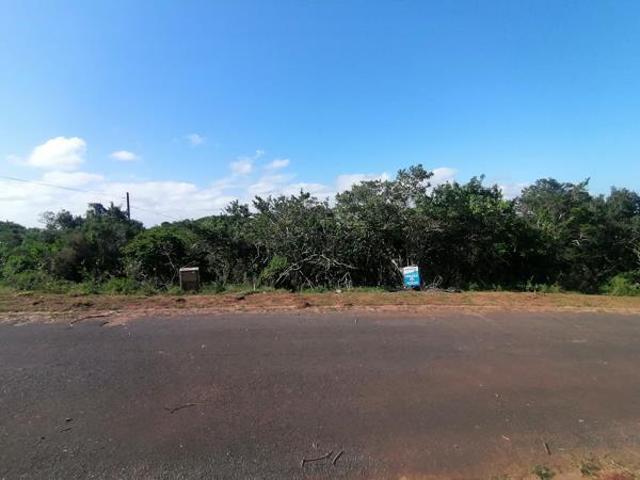 943 m² Land available in Cintsa