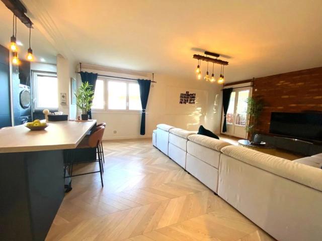 94400 VITRY SUR SEINE APPARTEMENT 3 PIECES 71.73 M² AVEC UN BALCON