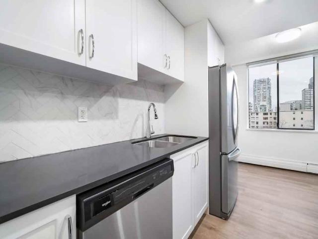 945 Jervis Street Studio Apartment for Rent at 945 Jervis St, Vancouver, BC V6E 2B8 West End