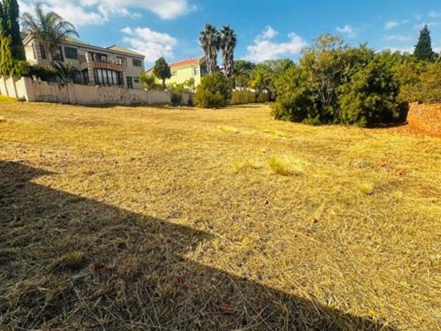 946 m² Land available in Kosmos Ridge Estate