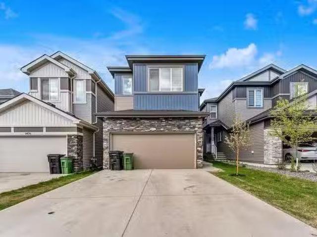 9474 Pear Crescent, Edmonton, AB, T6X 2Z6 house for sale Li.