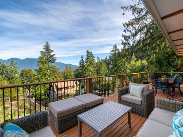 947 Village Drive, Bowen Island, BC, V0N 1G1 house for sale | Listing ID R3143 | Royal LePage