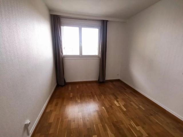 94800 VILLEJUIF APPARTEMENT 5 PIECES DE 72.41 M² AVEC UN PARKING