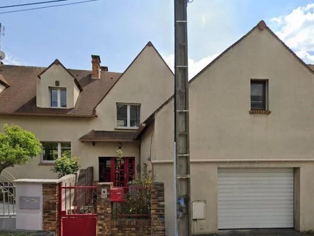 94800 VILLEJUIF MAISON 148.51 M² AVEC UN TERRAIN DE 291 M² ET UN