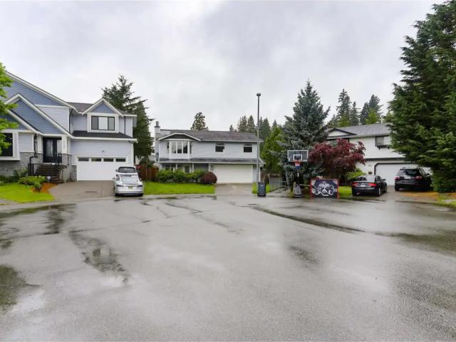 9496 209B CRESCENT