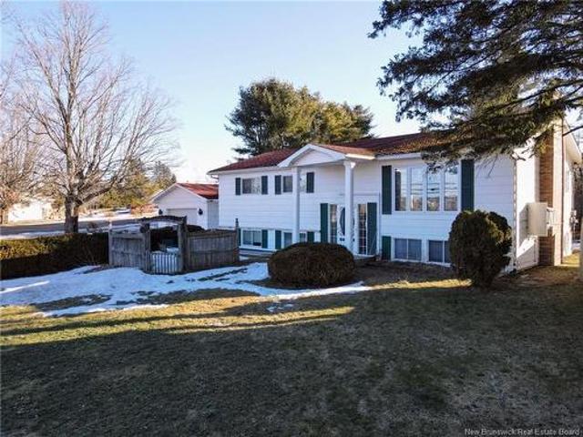 949 Royal Rd, Memramcook, NB, E4K 1X5 house for sale | Listing ID NB114216 | Royal LePage