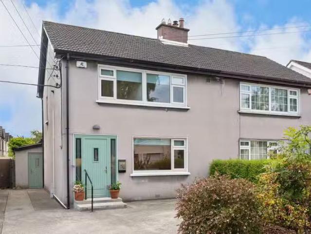 94 Castleview Road, Clondalkin, Dublin 22, D22TA43 is for sale