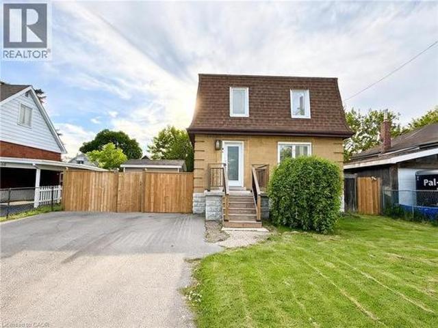 94 Howard Avenue, Hamilton, ON, L9A 2W5 house for sale | Listing ID 40838 | Royal LePage