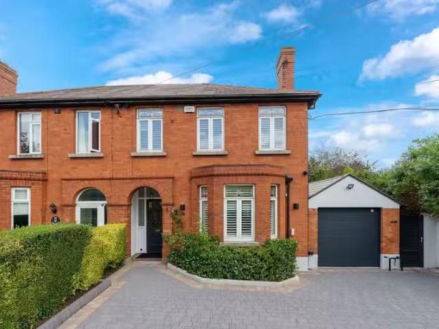 94 Old Cabra Road, Dublin 7, Navan Road D7, Dublin 7, D07F2P.