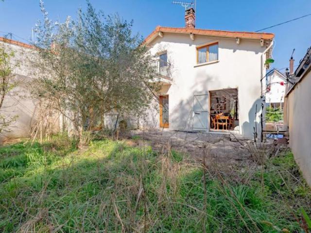 94 SAINT MAUR LA VARENNE ST HILAIRE MAISON avec JARDIN