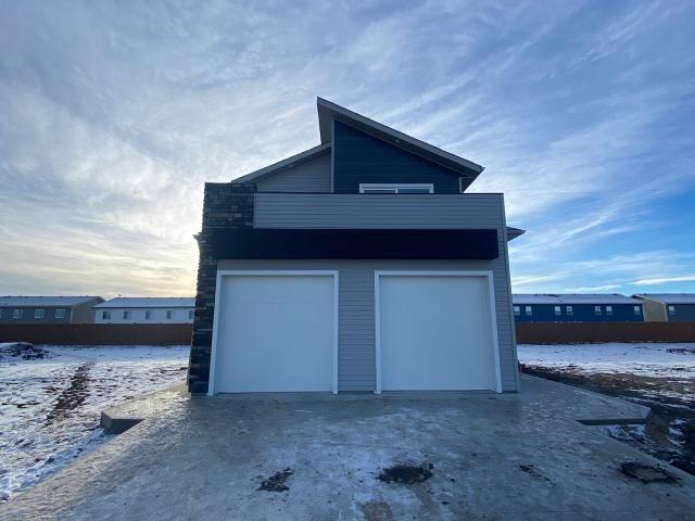 9507 114 Avenue B Clairmont AB T8X 0W7