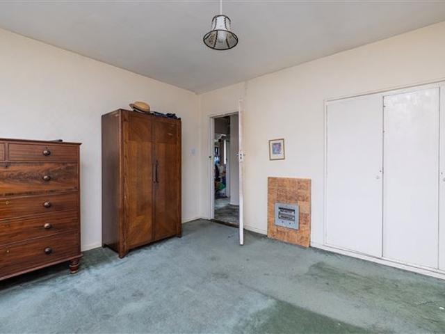 950,000 | Broomfield, 36 Riverside Drive, Churchtown, Dublin 14 Beirne & Wise Churchtown 4946 MyHome. Ie Residential