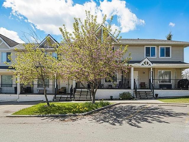 950 Arbour Lake Road Nw