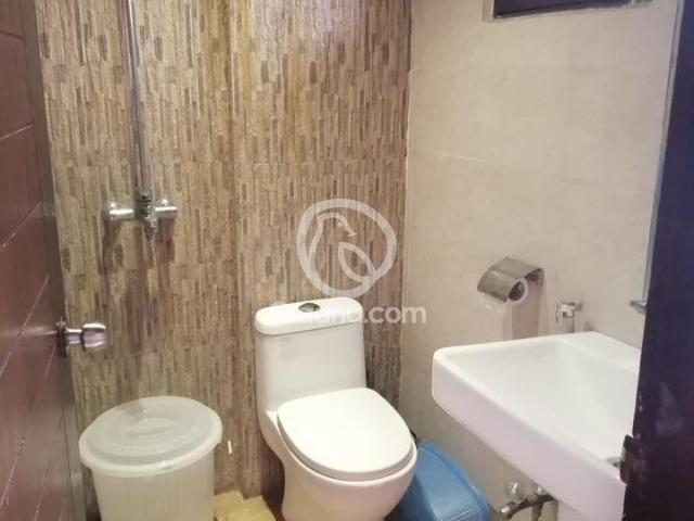 950 Ft² Flat for Sale