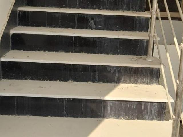 950 Ft² Flat for Sale