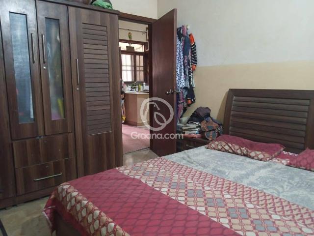 950 Ft² Flat for Sale