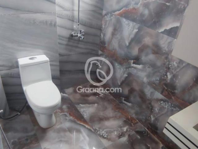 950 Ft² Flat for Rent