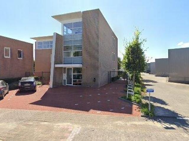 950 m2 office space for rent in Breda