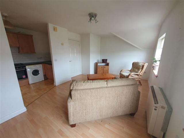 950 / month | 18 The Archway, Bridge Street, Carrick on Shannon, Leitrim Gordon Hughes Estate Agents 5022 MyHome. Ie Lettings