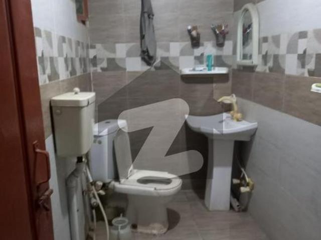 950 Square Feet Spacious Flat Is Available In Gulshan e Iqbal Block 13/D 1 For rent Gulshan e Iqbal Block 13/D 1