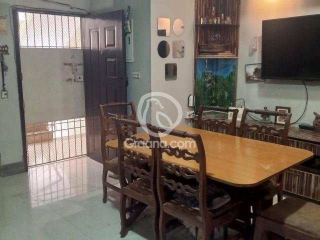 950 Sq. Ft. Flat for sale
