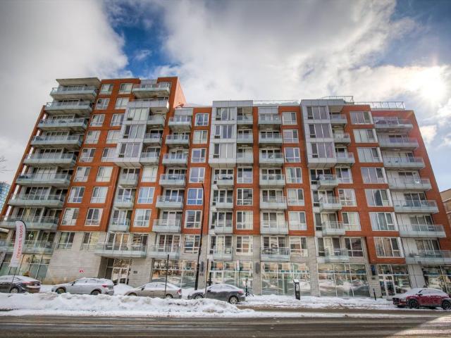 950 Rue Notre Dame O #140