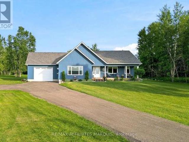 9517 County Road 42 Road, Rideau Lakes, ON, K0G 1X0 house for sale | Listing ID X13609 | Royal LePage