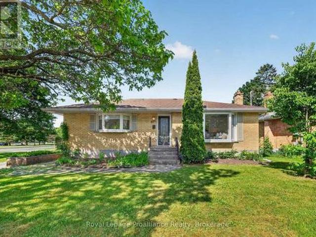 951 D'Arcy Street, Cobourg, ON, K9A 4B6 house for sale | Listing ID X13446 | Royal LePage