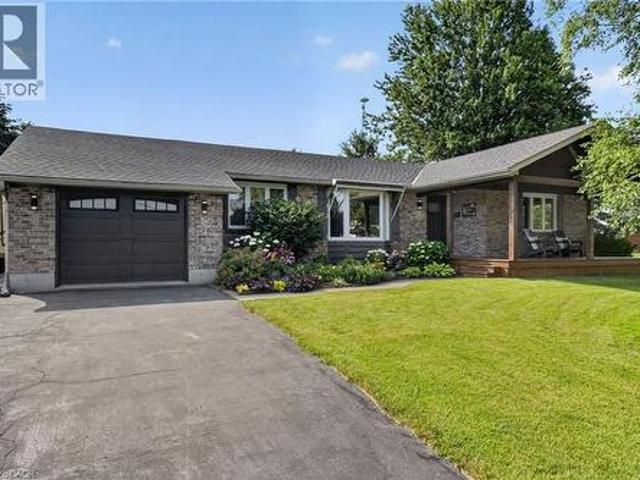 952 Robinson Road, Dunnville, ON, N1A 2W1 house for sale | Listing ID 40844 | Royal LePage
