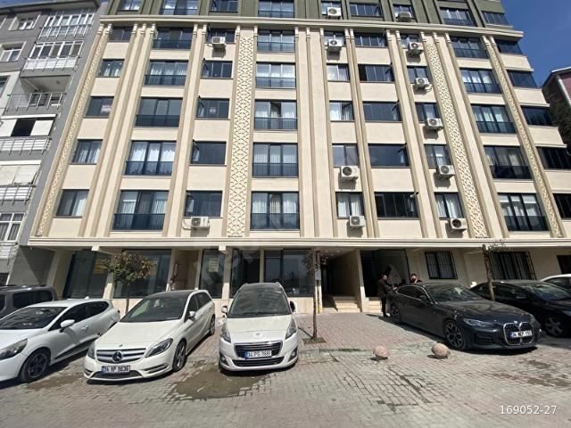 952MERTERDE SATILIK SIFIR DÜKKAN