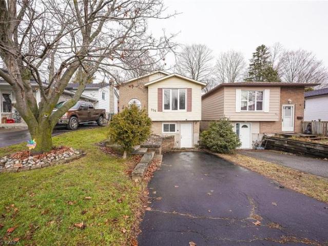 954 Old Colony Road
