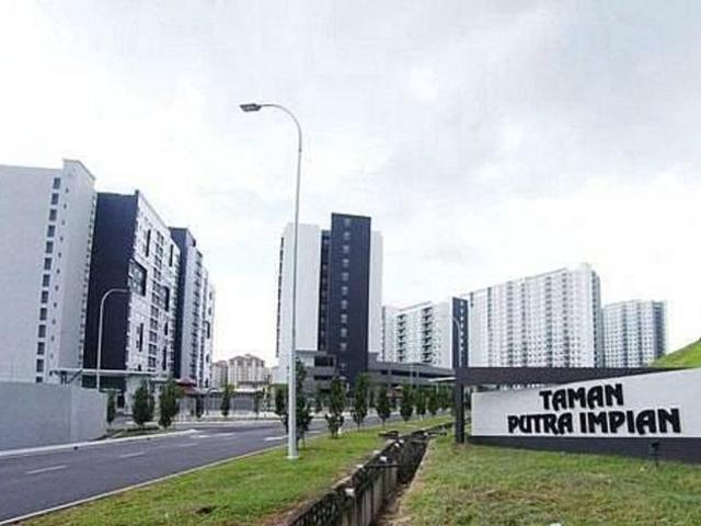 955sqf Vesta View Bandar Seri Putra I 3R2B 2CP BELOW MARKET