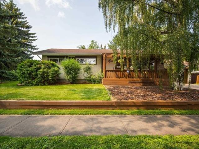 9562 81 Street Nw, Edmonton, AB, T6C 2W5 house for sale | Listing ID E4500 | Royal LePage