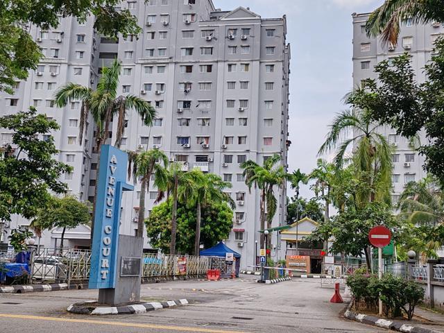 958 sf AvailableLowDeposit AVENUE COURT