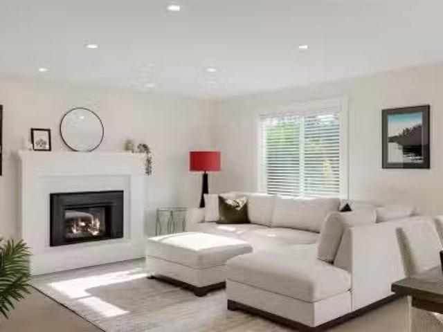 9598 Epco Dr, Sidney, BC, V8L 2T2 house for sale Listing ID.
