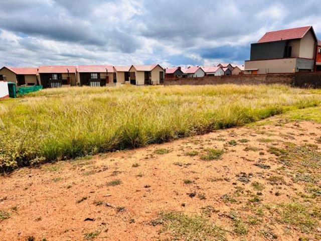 959 m² Land available in Wild Olive Estate