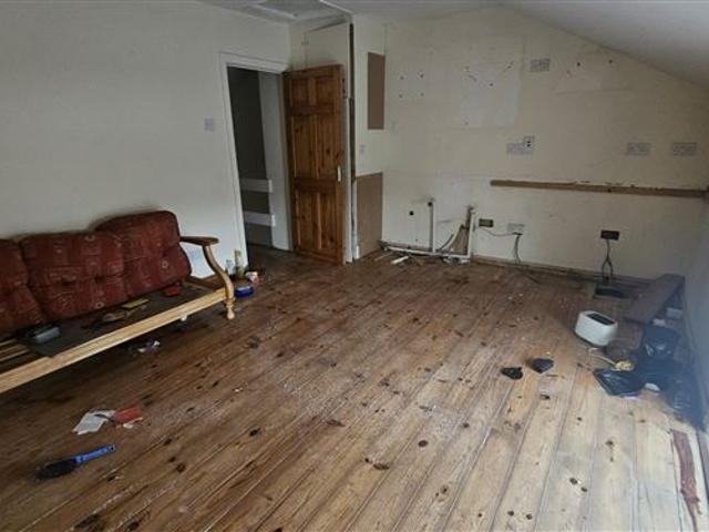 95,000 | 5 Clare St, Ballina, Mayo DNG Michael Boland 4949 MyHome. Ie Residential