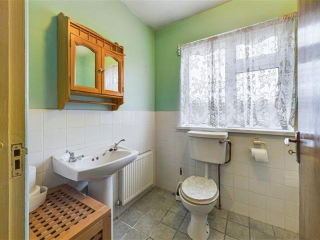 19 Pine Mews, Tycor, Waterford City, Co. Waterford DNG Reid & Coppinger 4906 MyHome. Ie Residential