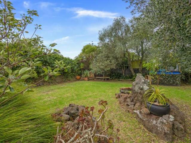 95 Wallace Road, Mangere Bridge, Manukau City